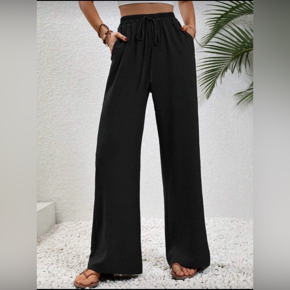 SHEIN Black Wide-Leg Trousers
